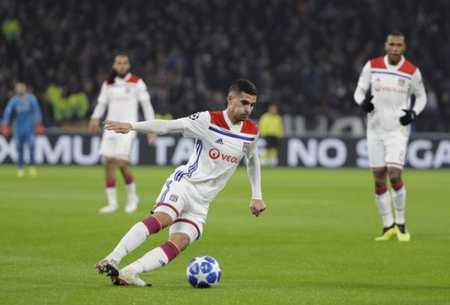 帮助球队从 帮助球队从